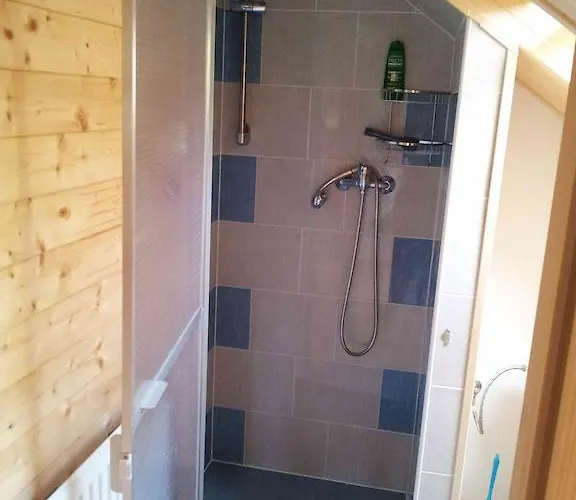 Ostruzina 10+2 Lipno nad Vltavou
